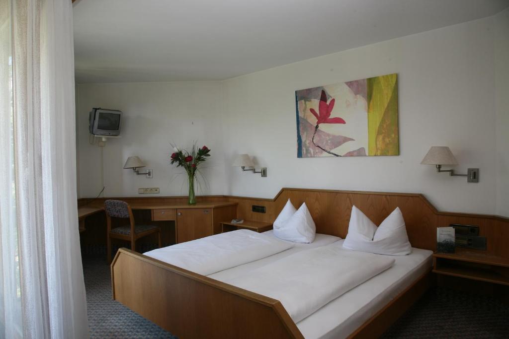 Hotel Mohren Ochsenhausen Habitación foto